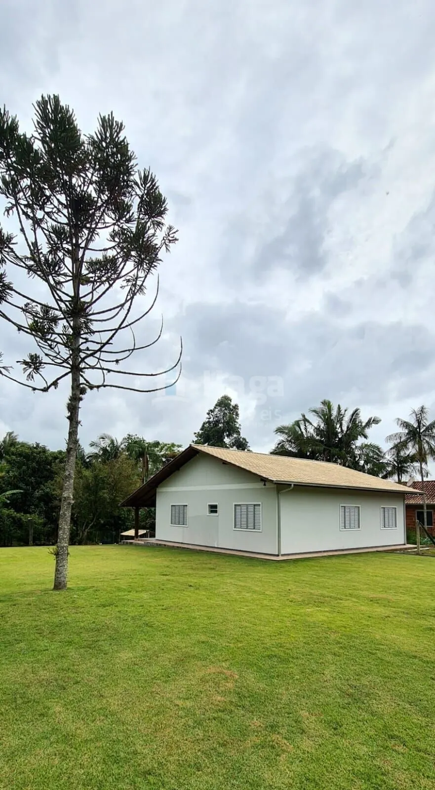 Country home for sale of 2,500 m² in Tijucas, SC, Brazil