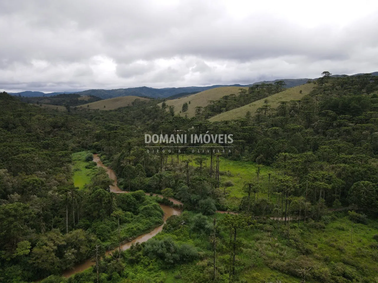 Terreno à venda de 2 ha em Campos do Jordão, SP, Brasil