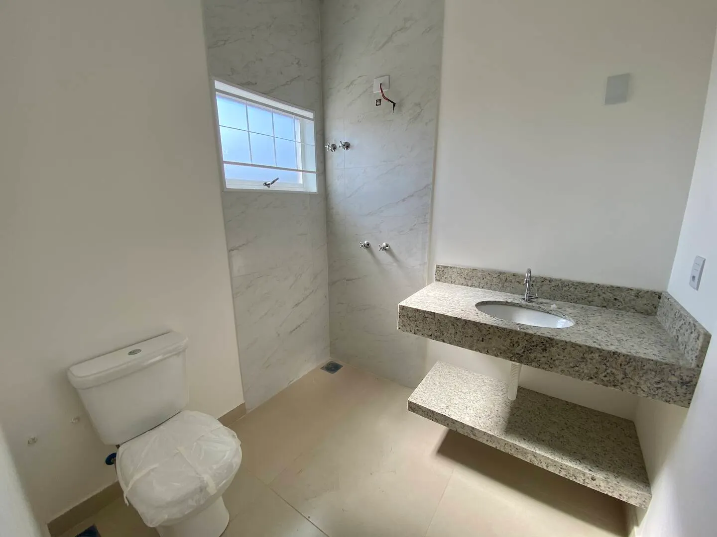 Casa à venda de 250 m² em Piraju, SP, Brasil