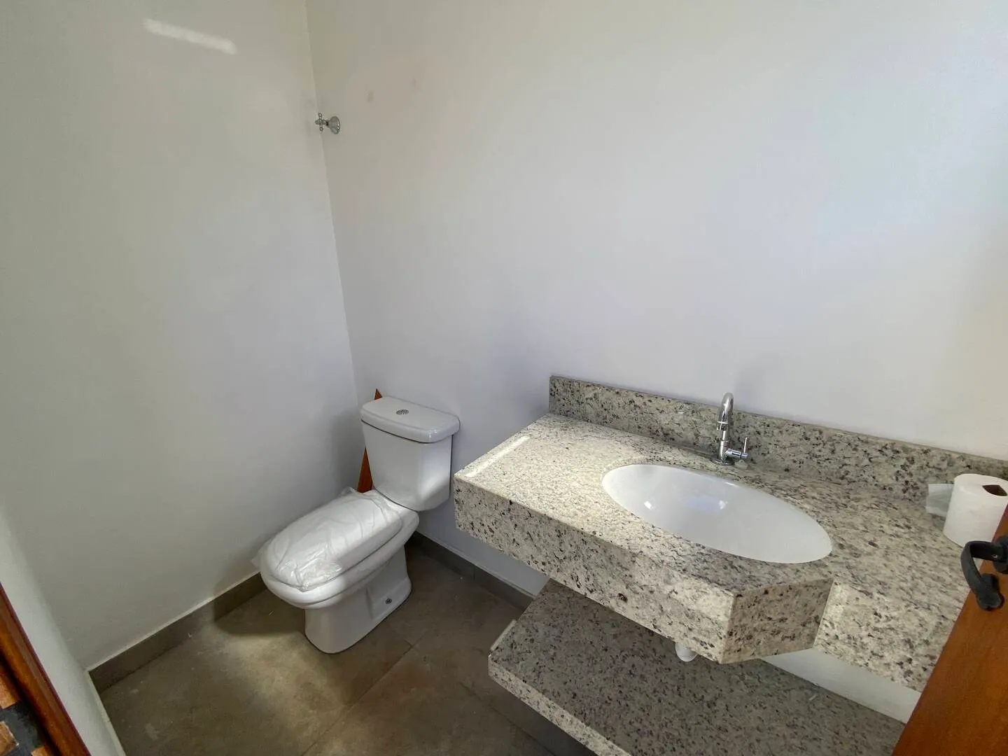 Casa à venda de 250 m² em Piraju, SP, Brasil