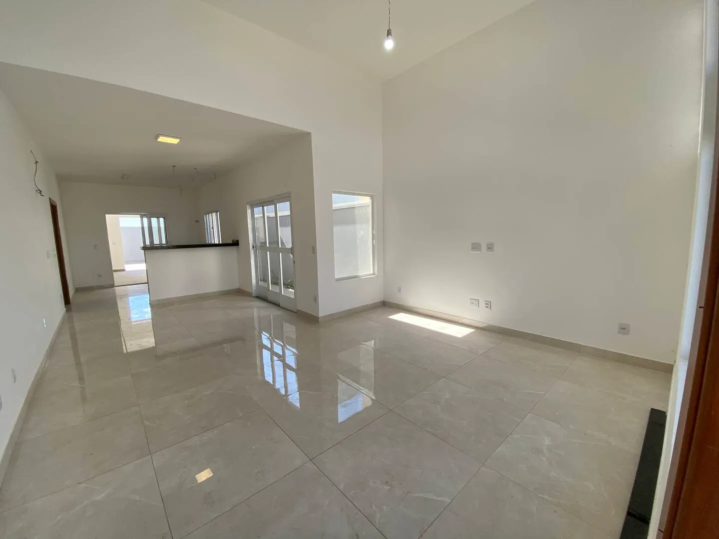 Casa à venda de 250 m² em Piraju, SP, Brasil