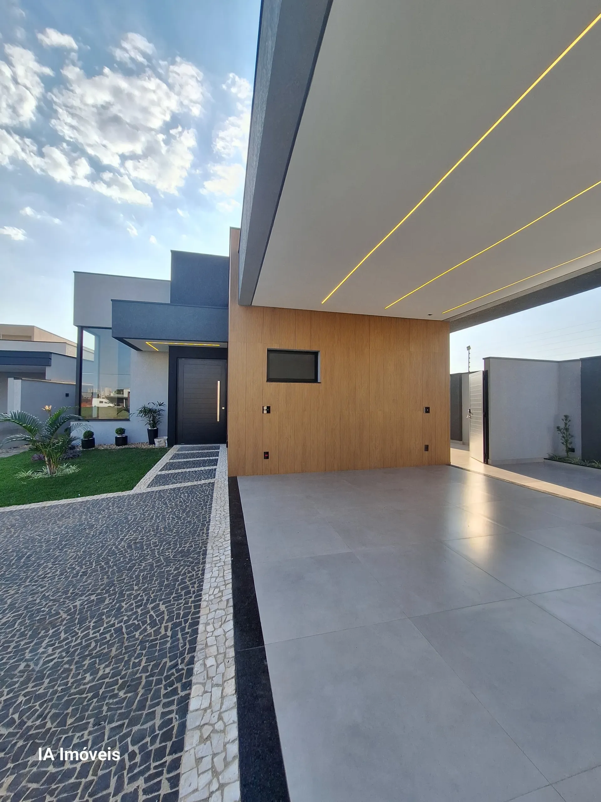 House for sale of 389 m² in Hortolândia, SP, Brazil