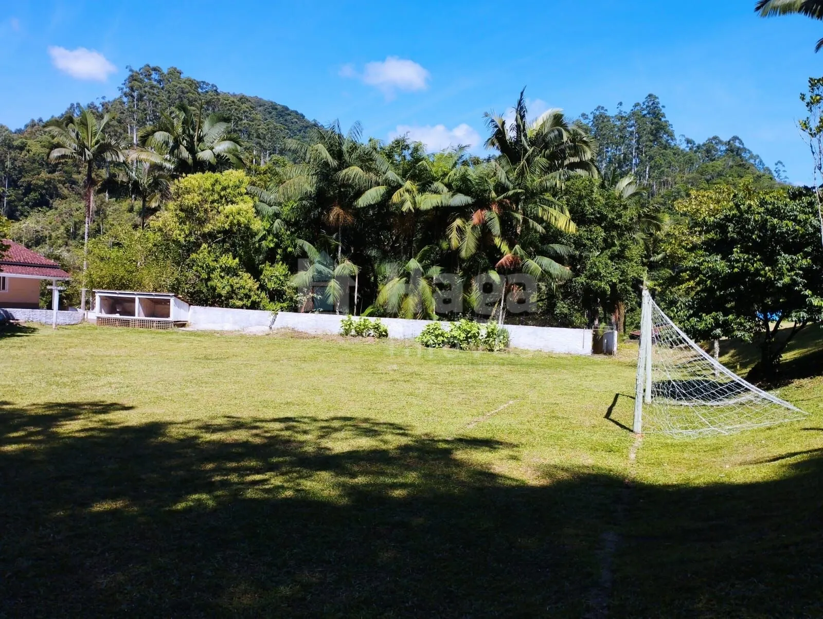 Casa à venda de 8 ha em Brusque, SC, Brasil