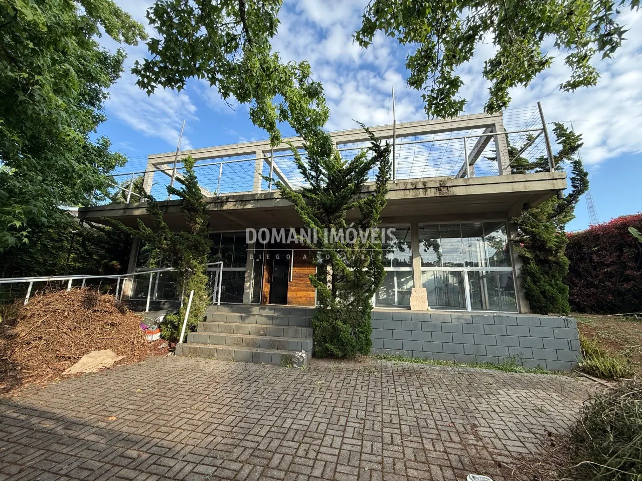 Comercial à venda de 956 m² em Campos do Jordão, SP, Brasil