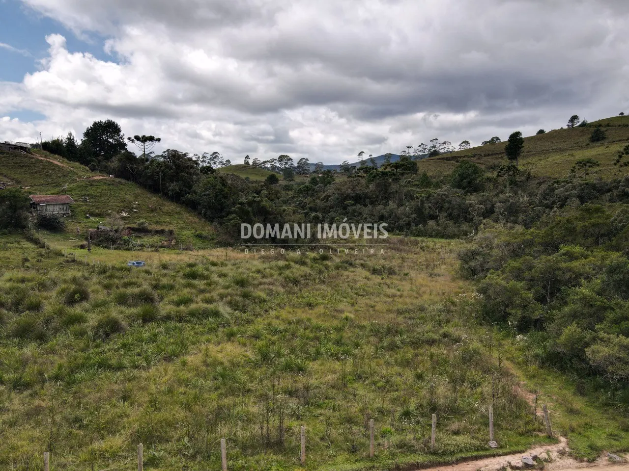 Plot for sale of 2 acres in Campos do Jordão, SP, Brazil