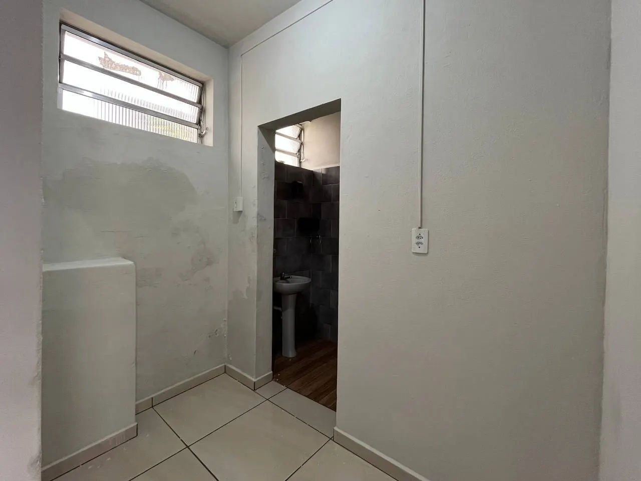 Comercial para Alugar de 30 m² em Piraju, SP, Brasil