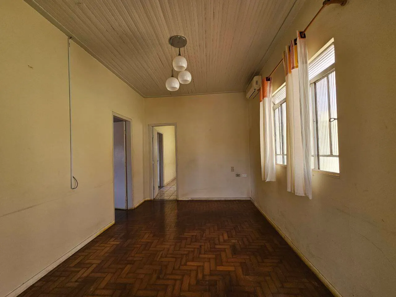 House for sale of 328 m² in Piraju, SP, Brazil