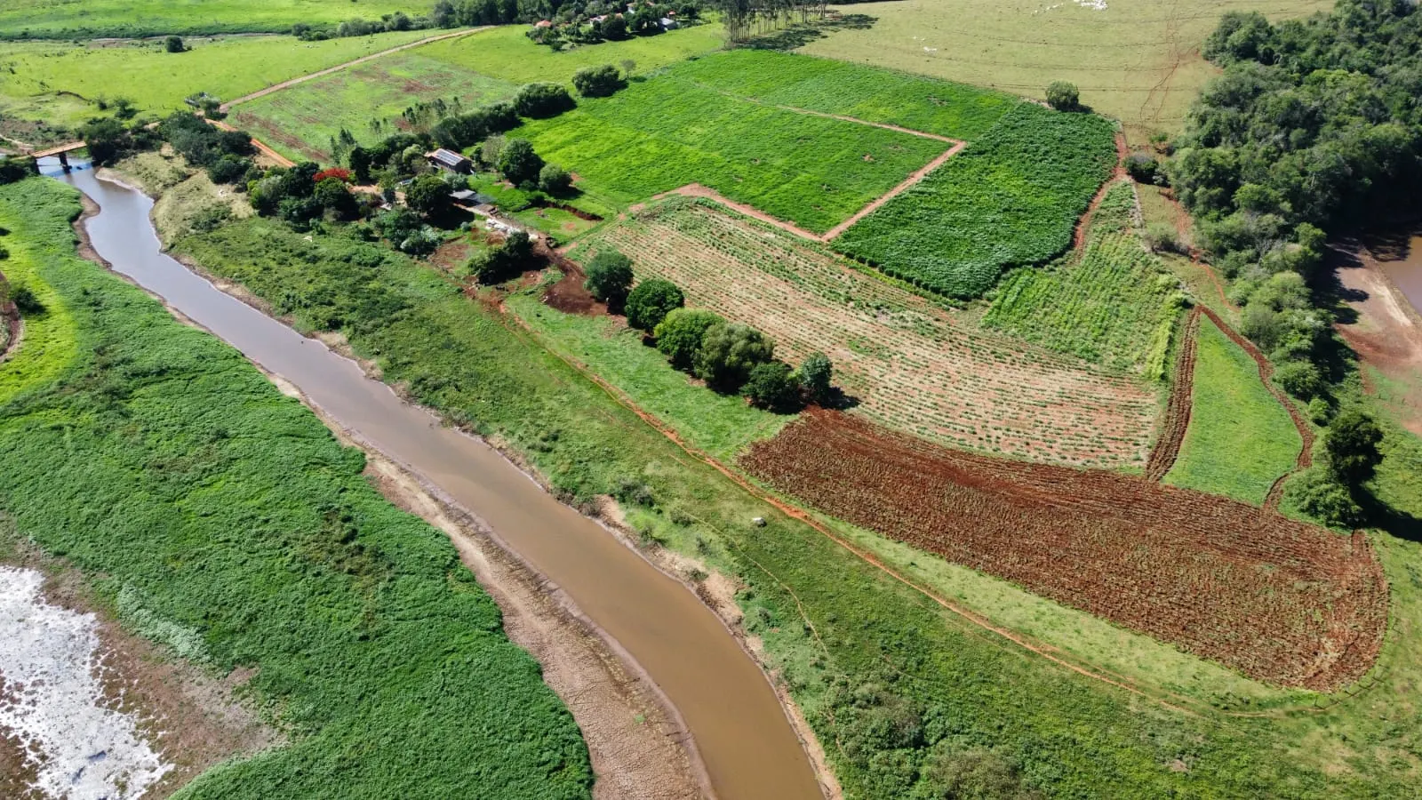 Sítio à venda de 5 ha em Fartura, SP, Brasil
