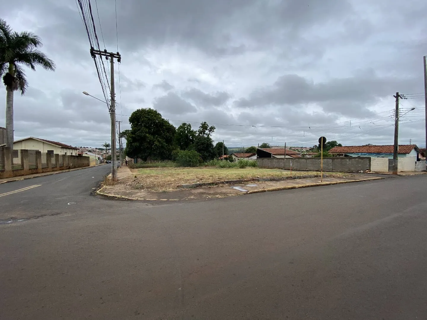 Plot for sale of 352 m² in Piraju, SP, Brazil