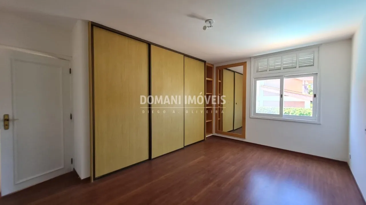 Casa à venda de 850 m² em Santana de Parnaíba, SP, Brasil