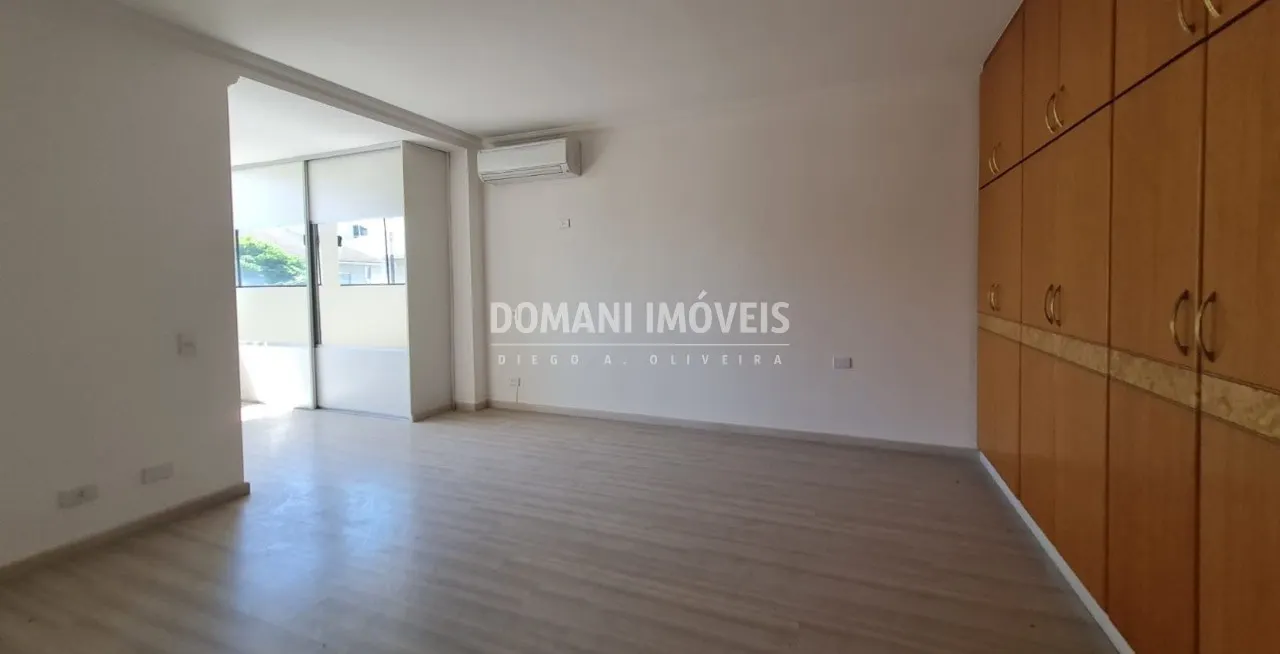 Casa à venda de 850 m² em Santana de Parnaíba, SP, Brasil