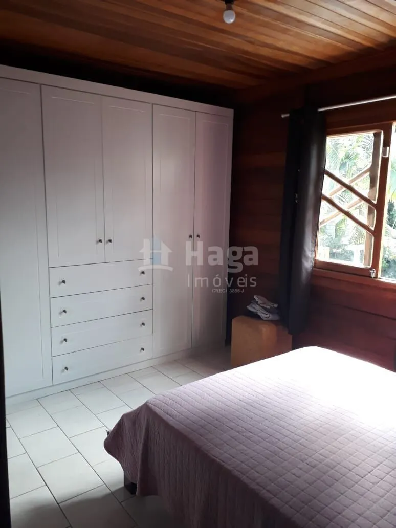 Country home for sale of 1,000 m² in Itapema, SC, Brazil