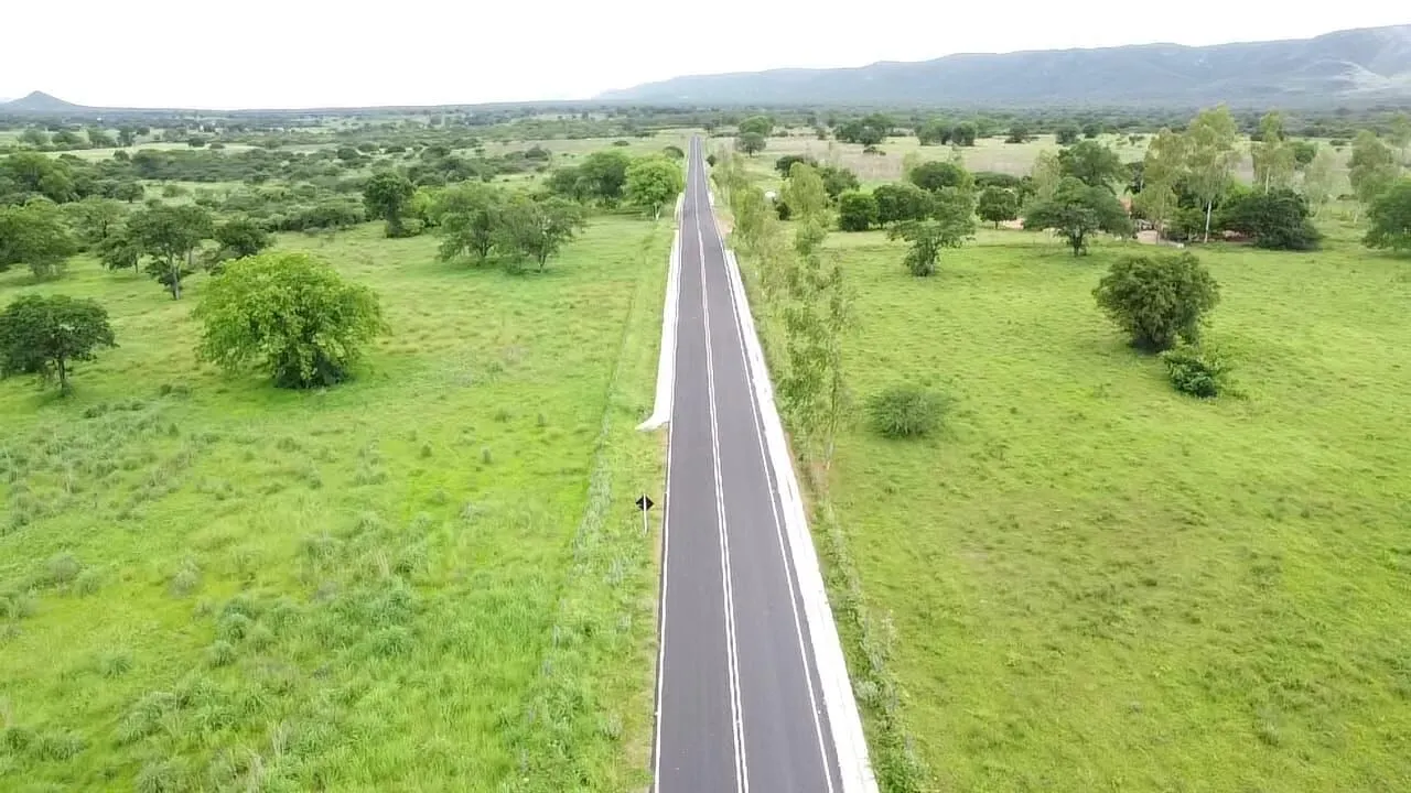 Terreno à venda de 1.310 ha em Morpará, BA, Brasil