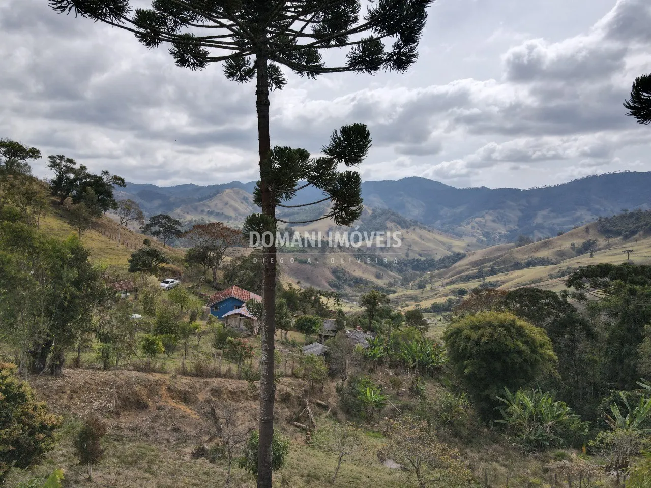 Sítio à venda de 1 ha em Campos do Jordão, SP, Brasil
