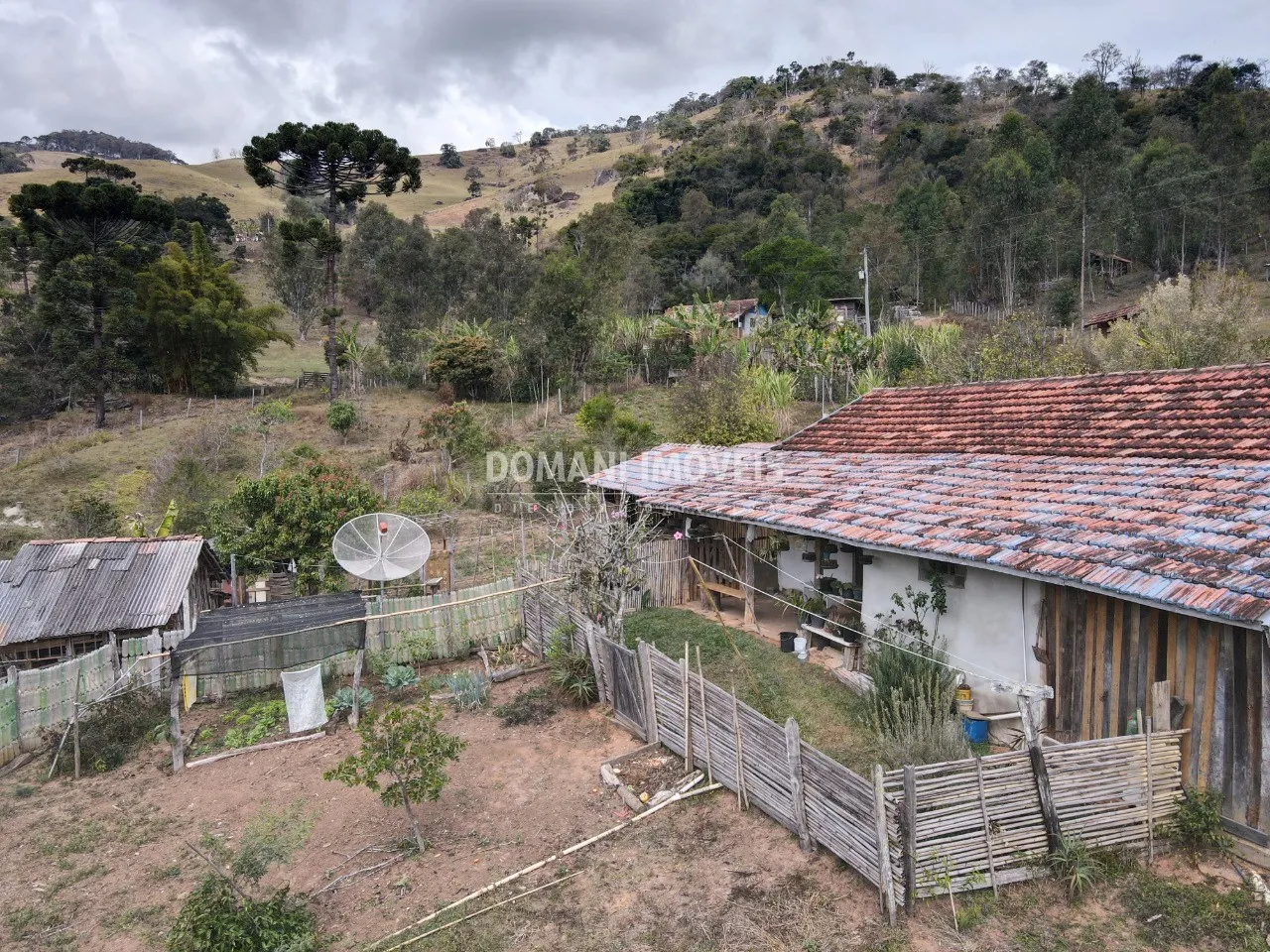 Sítio à venda de 1 ha em Campos do Jordão, SP, Brasil