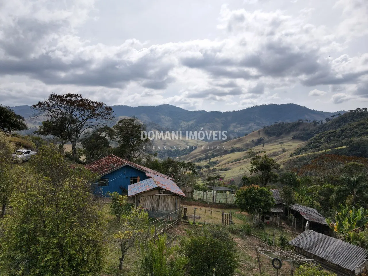 Sítio à venda de 1 ha em Campos do Jordão, SP, Brasil