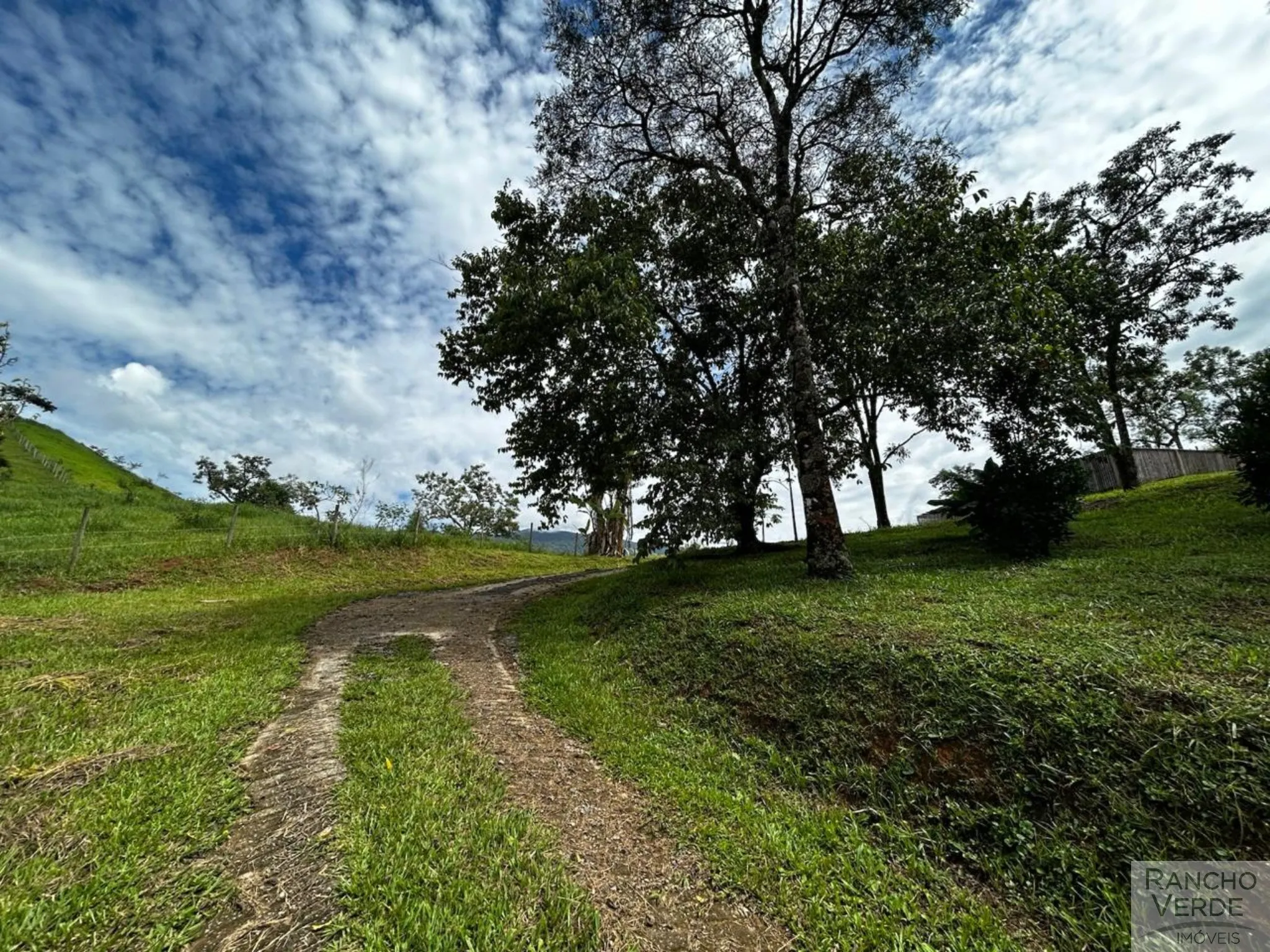 Sítio para Arrendar de 7 m² em Monteiro Lobato, SP, Brasil