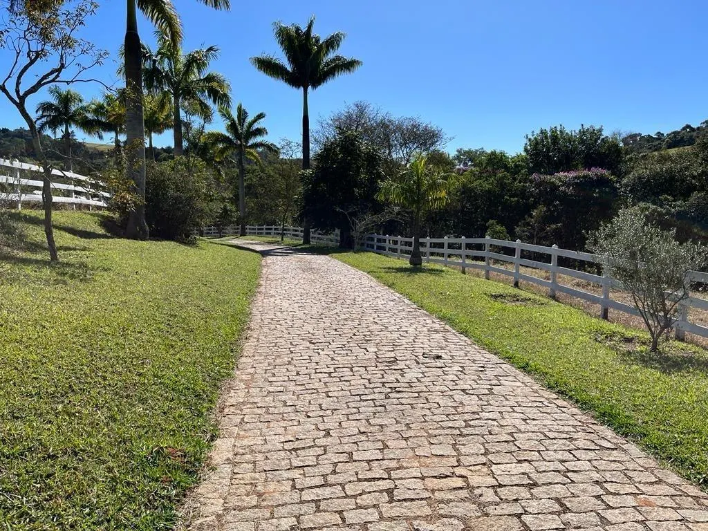 Fazenda à venda de 300.000 ha em Bragança Paulista, SP, Brasil