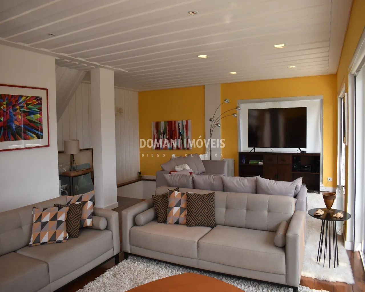 Casa à venda de 1.470 m² em Campos do Jordão, SP, Brasil