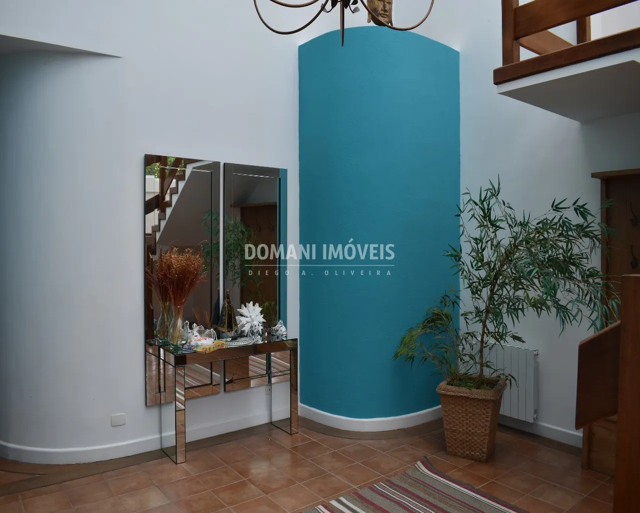 Casa à venda de 1.470 m² em Campos do Jordão, SP, Brasil