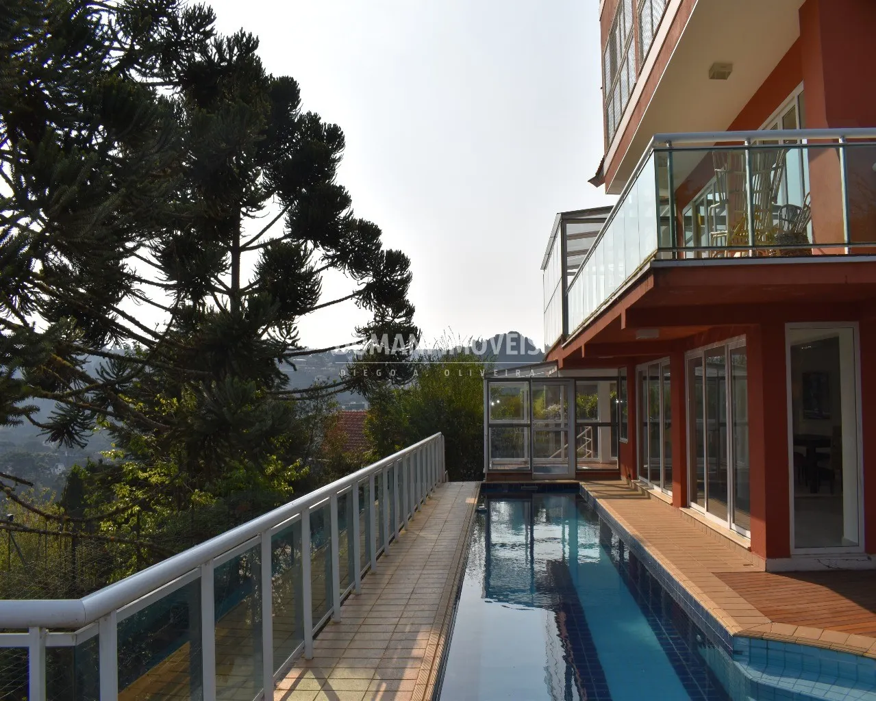 Casa à venda de 1.470 m² em Campos do Jordão, SP, Brasil