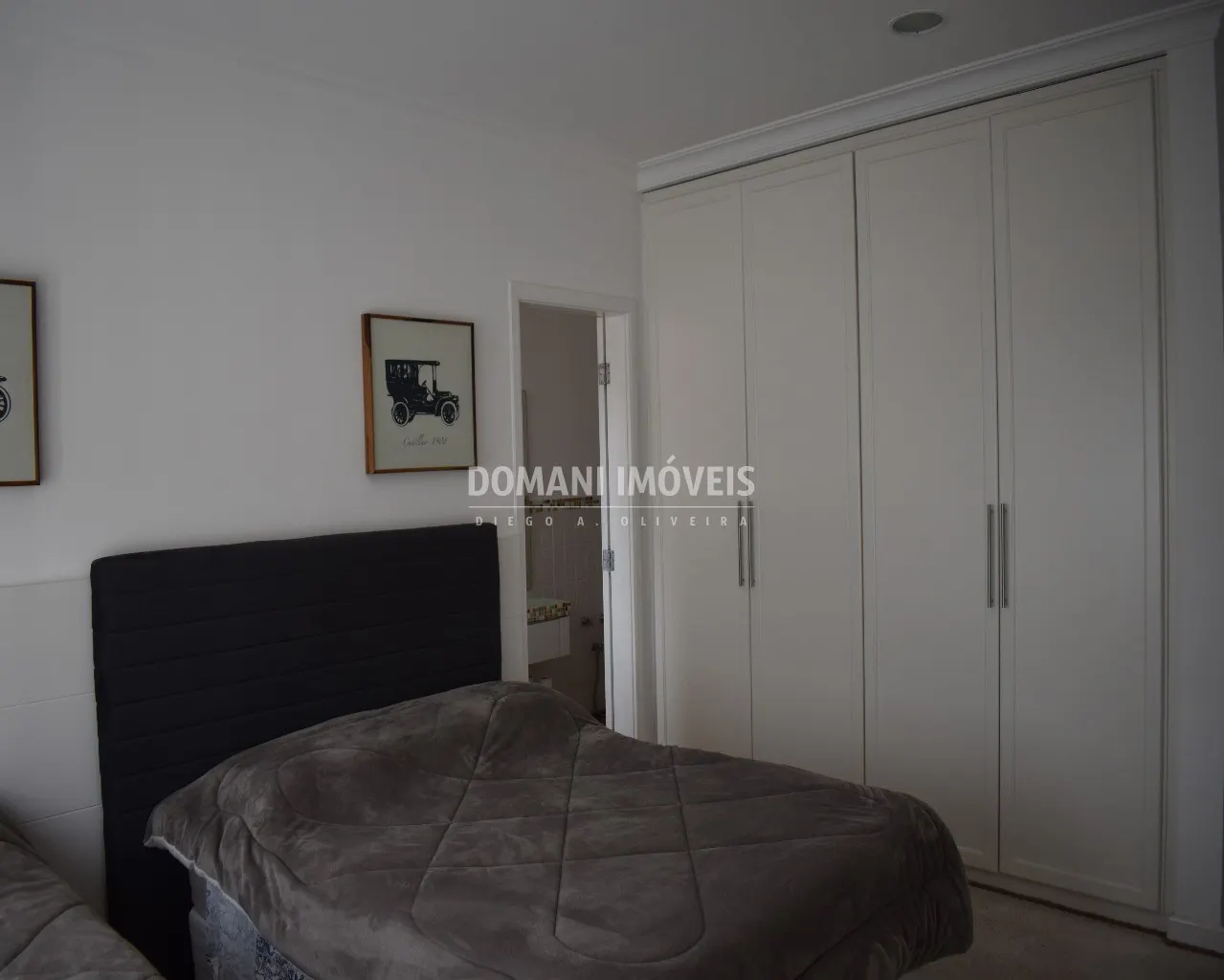 Casa à venda de 1.470 m² em Campos do Jordão, SP, Brasil