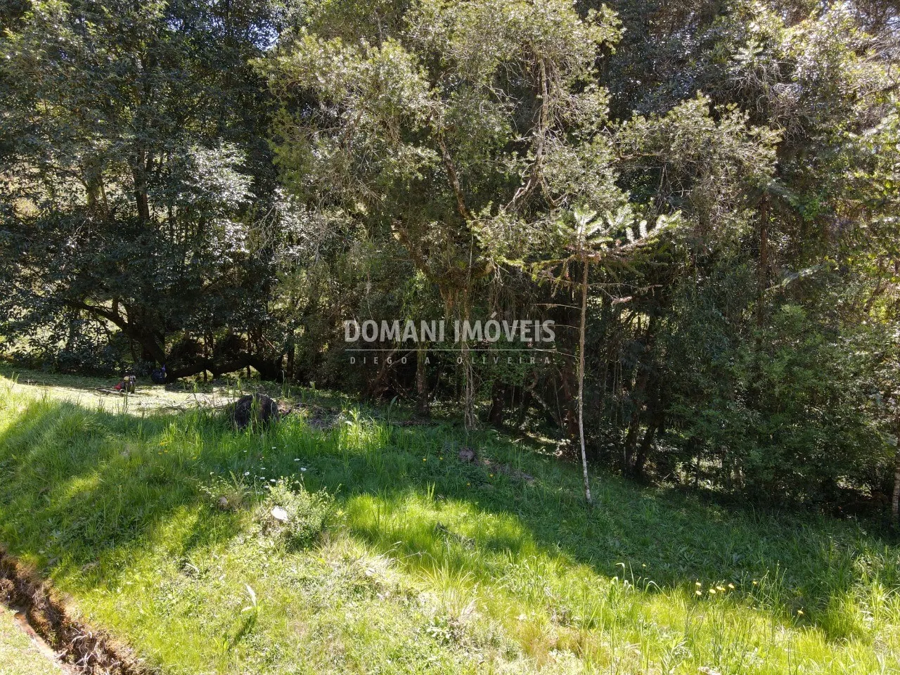 Plot for sale of 1,530 m² in Campos do Jordão, SP, Brazil