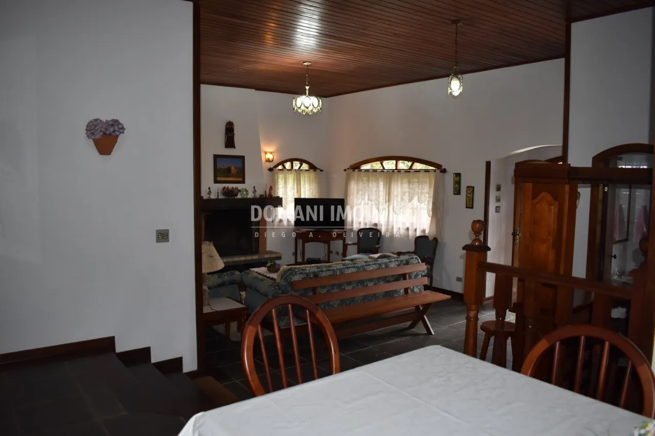 Casa à venda de 815 m² em Campos do Jordão, SP, Brasil