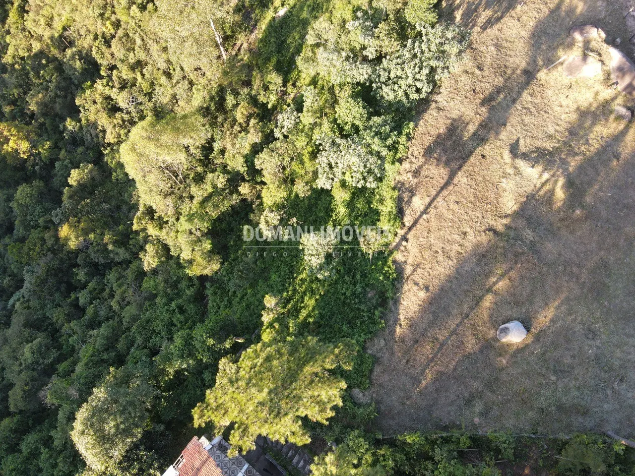 Terreno à venda de 2.990 m² em Campos do Jordão, SP, Brasil