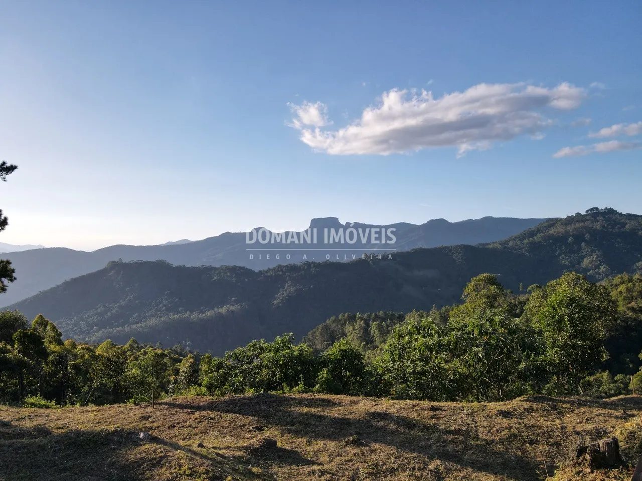 Terreno à venda de 2.990 m² em Campos do Jordão, SP, Brasil
