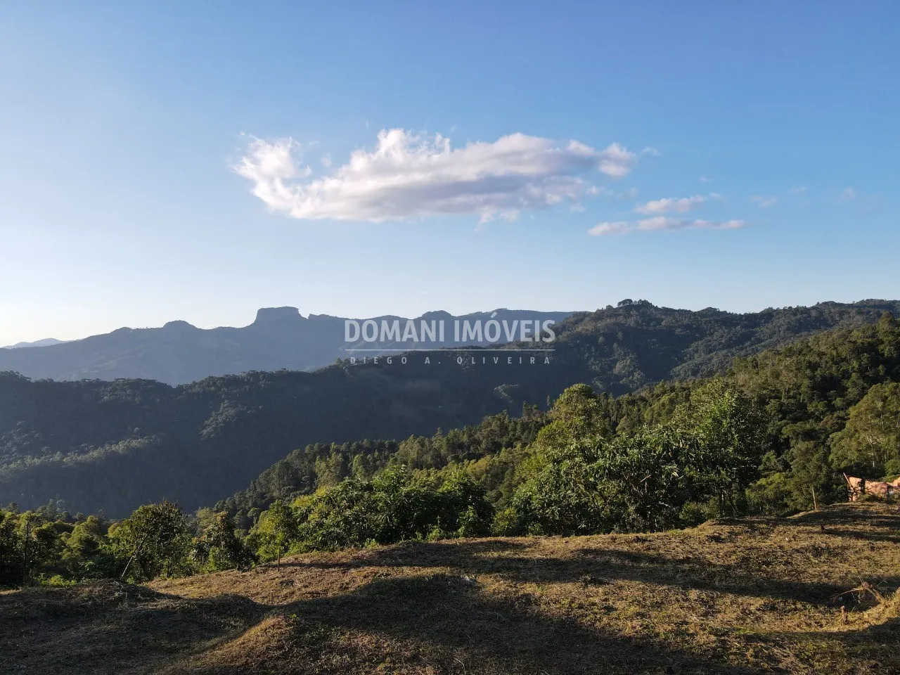 Terreno à venda de 2.990 m² em Campos do Jordão, SP, Brasil