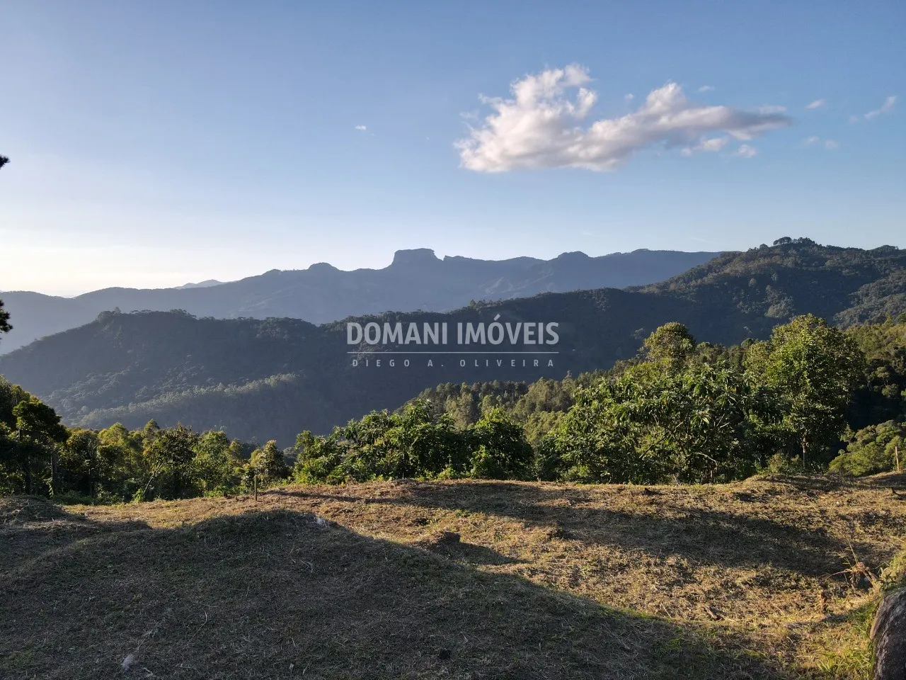 Terreno à venda de 2.990 m² em Campos do Jordão, SP, Brasil