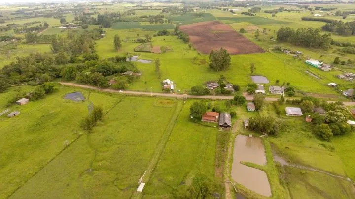 Country home for sale of 7 acres in Glorinha, RS, Brazil