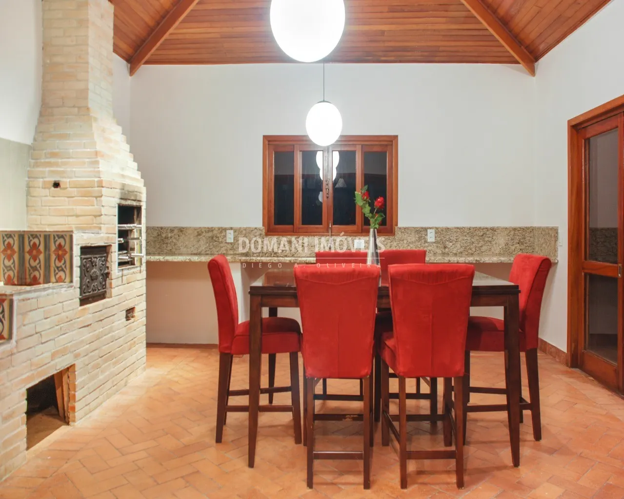 Casa à venda de 5.950 m² em Campos do Jordão, SP, Brasil