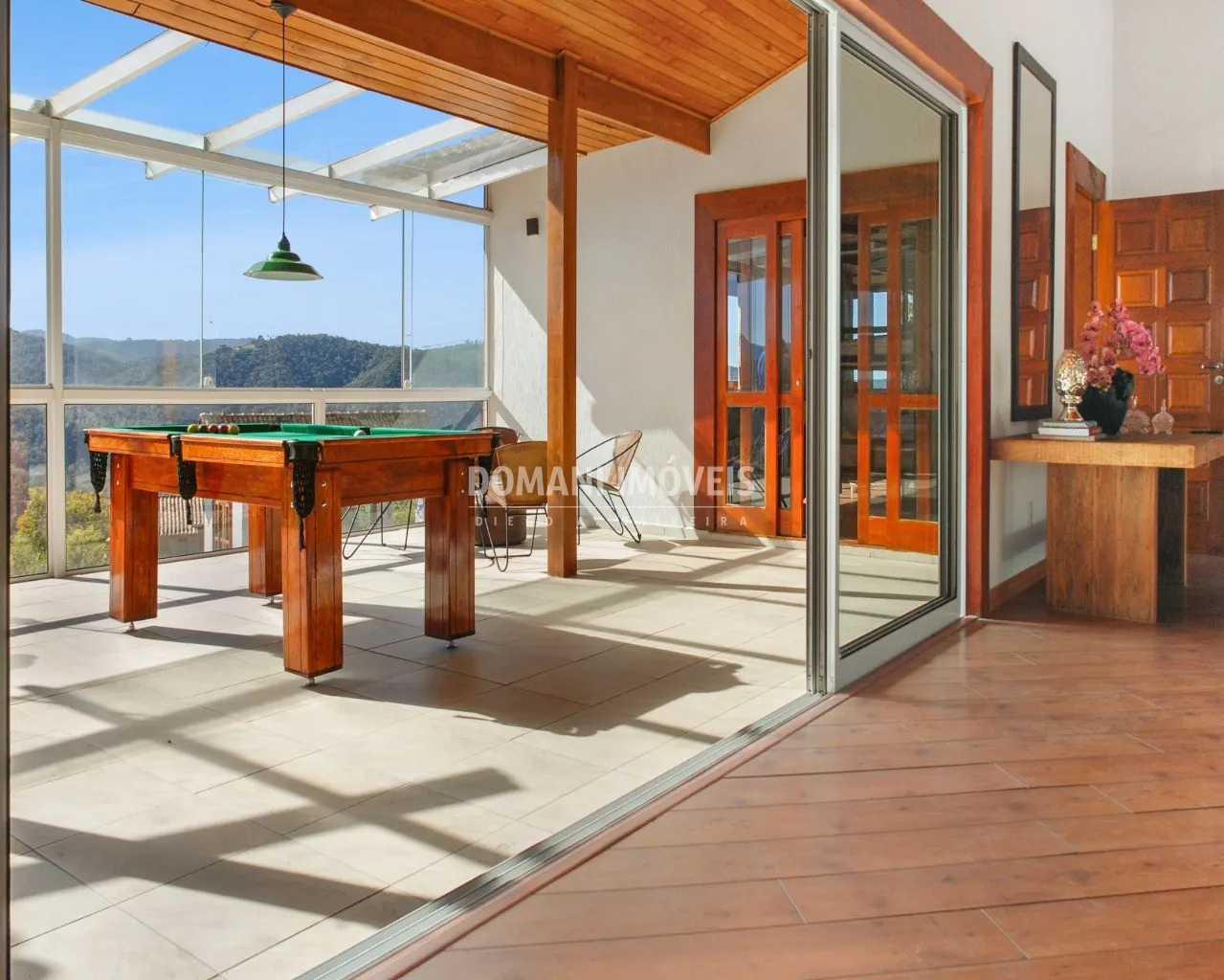Casa à venda de 5.950 m² em Campos do Jordão, SP, Brasil