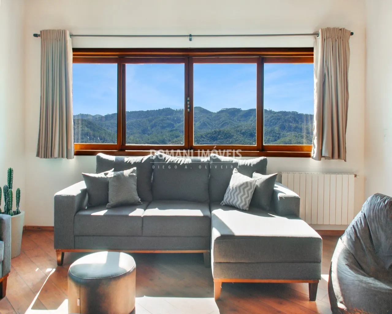 Casa à venda de 5.950 m² em Campos do Jordão, SP, Brasil