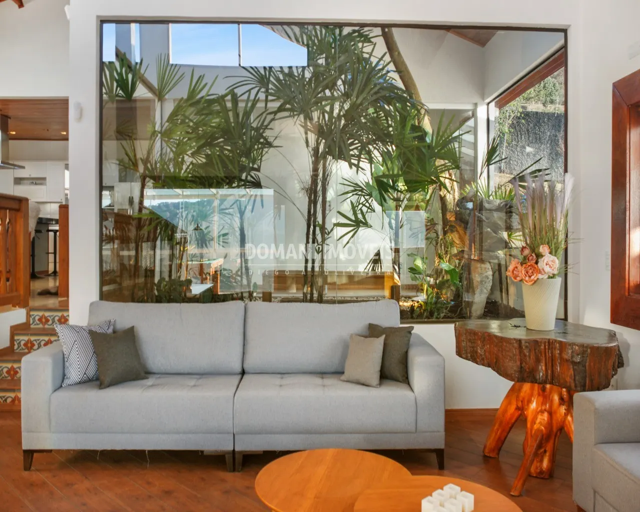 Casa à venda de 5.950 m² em Campos do Jordão, SP, Brasil