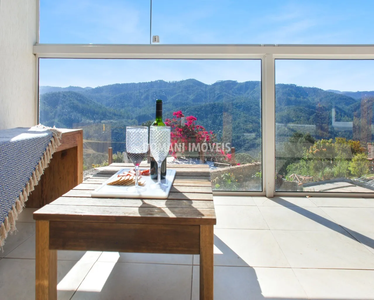Casa à venda de 5.950 m² em Campos do Jordão, SP, Brasil