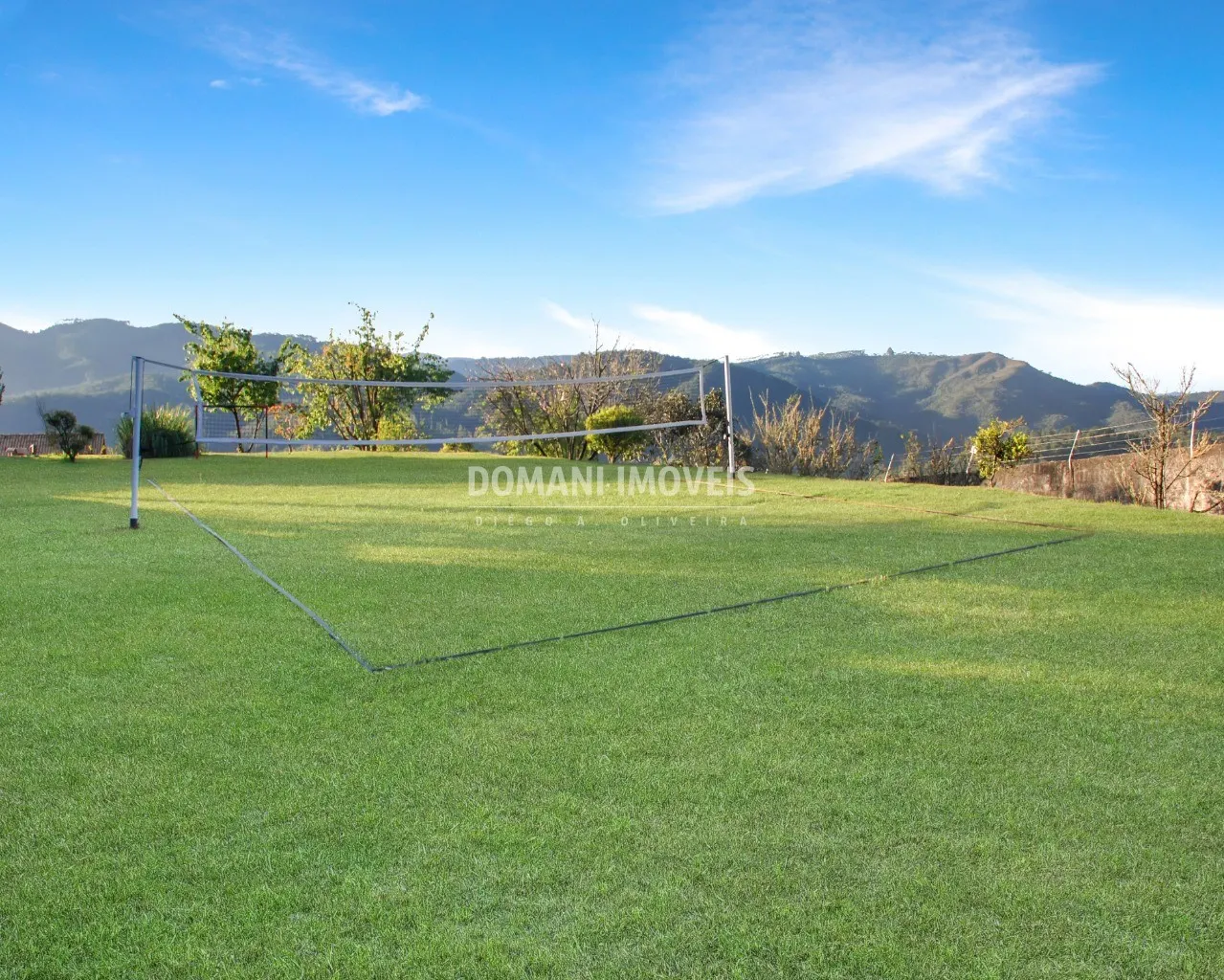 Casa à venda de 5.950 m² em Campos do Jordão, SP, Brasil