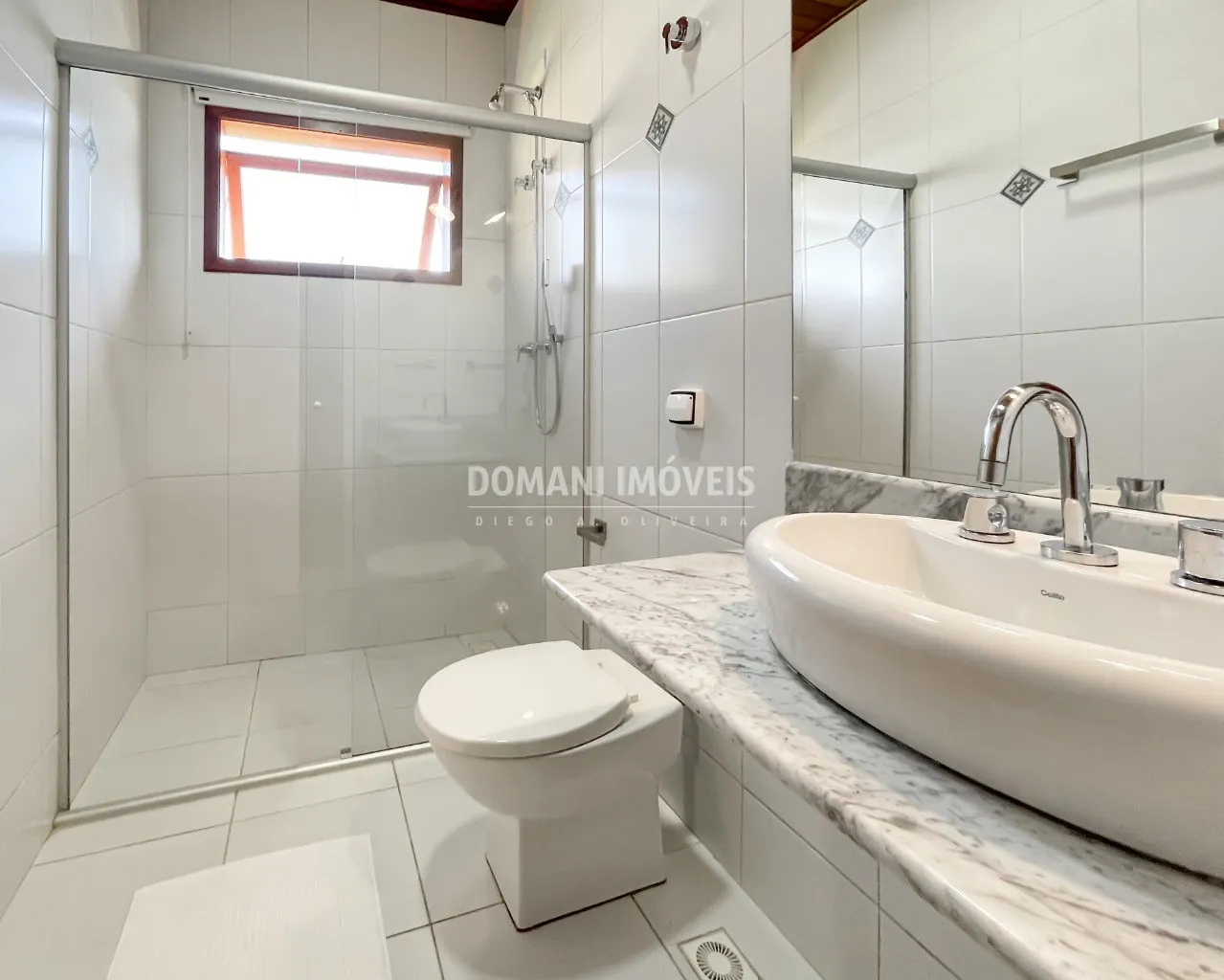Casa à venda de 5.950 m² em Campos do Jordão, SP, Brasil