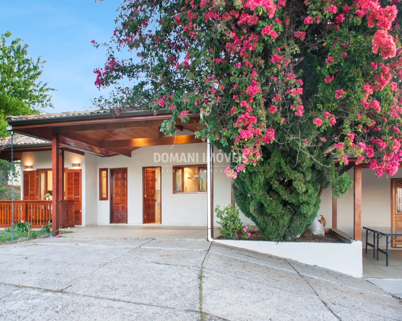 Casa à venda de 5.950 m² em Campos do Jordão, SP, Brasil