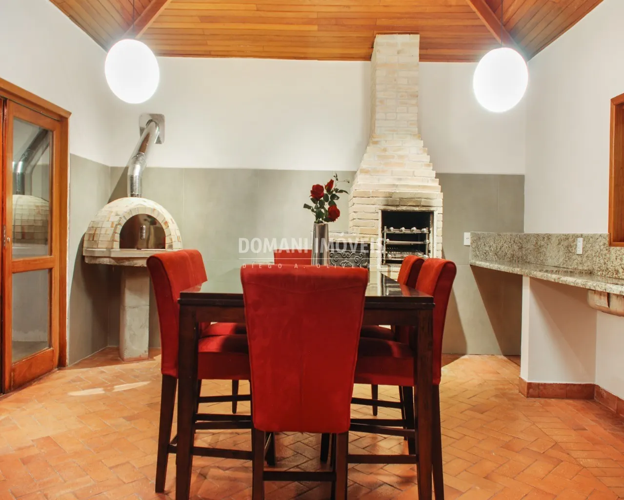 Casa à venda de 5.950 m² em Campos do Jordão, SP, Brasil