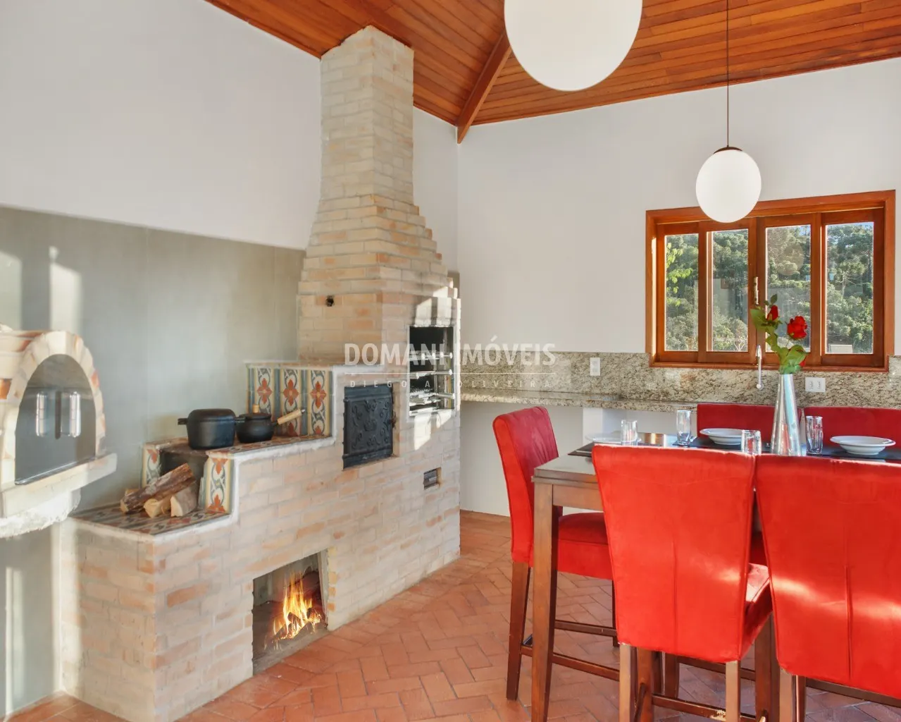 Casa à venda de 5.950 m² em Campos do Jordão, SP, Brasil