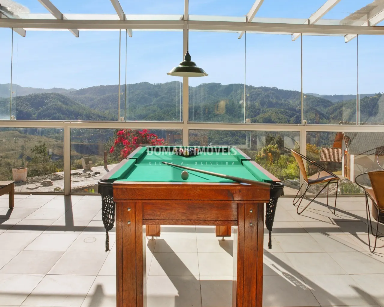 Casa à venda de 5.950 m² em Campos do Jordão, SP, Brasil