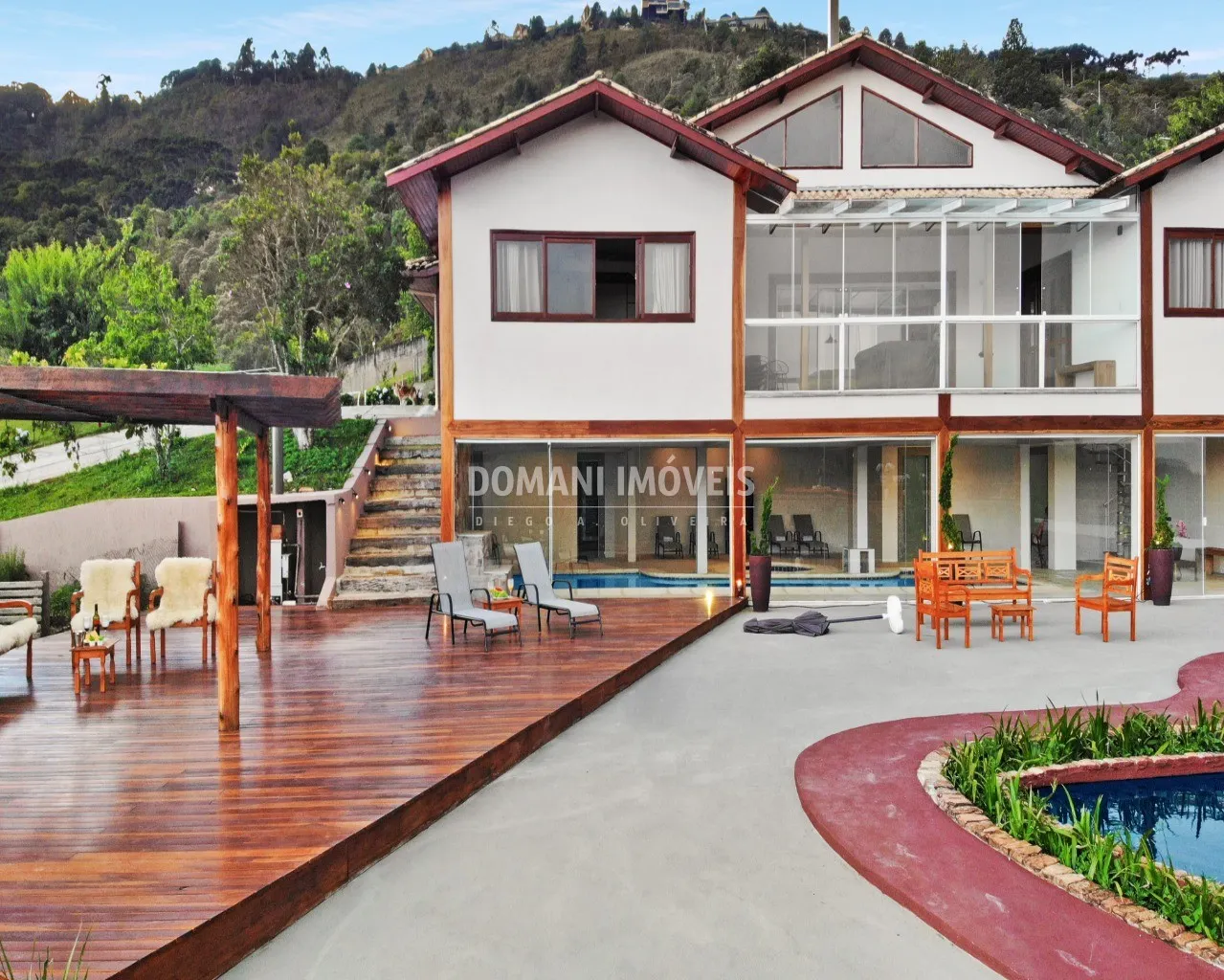 Casa à venda de 5.950 m² em Campos do Jordão, SP, Brasil