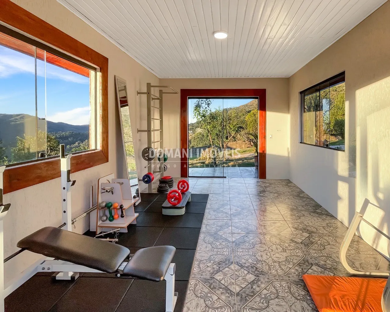 Casa à venda de 5.950 m² em Campos do Jordão, SP, Brasil