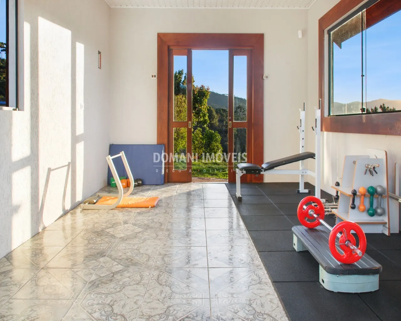 Casa à venda de 5.950 m² em Campos do Jordão, SP, Brasil