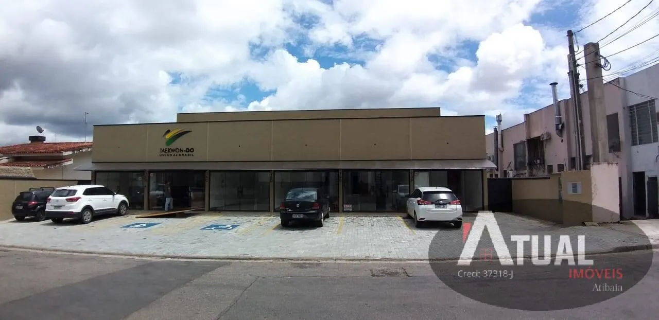 Comercial para Alugar de 50 m² em Atibaia, SP, Brasil