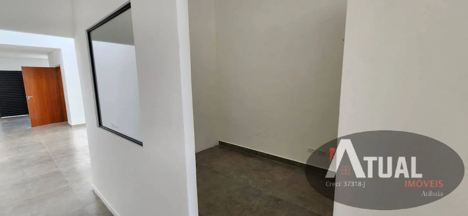 Comercial para Alugar de 50 m² em Atibaia, SP, Brasil