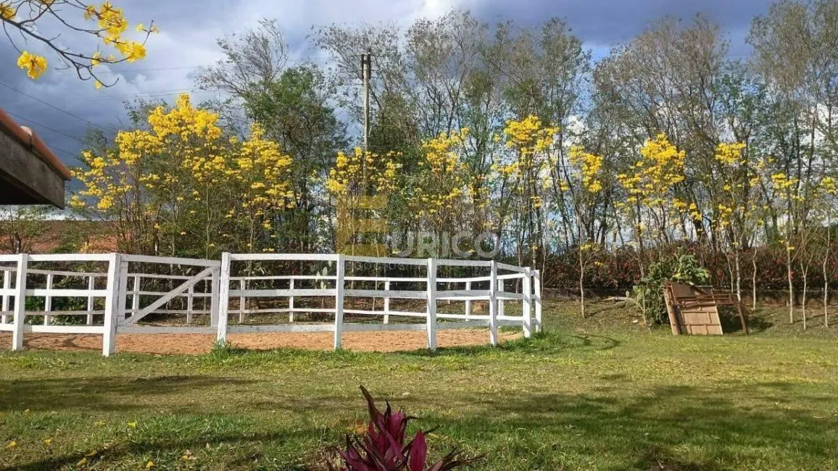 Sítio à venda de 4 ha em Atibaia, SP, Brasil